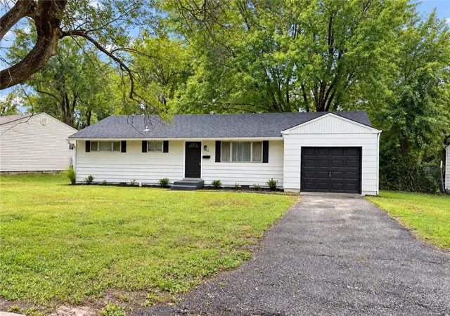 Photo 1 of Single family home for sale at 7209 E 86 Street, Kansas City, MO 64138 | MLS# 2643110 | Listing updated on 2026-09-27