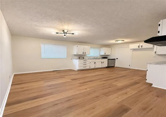Photo 4 of Single family home for sale at 7209 E 86 Street, Kansas City, MO 64138 | MLS# 2643110 | Listing updated on 2026-09-27