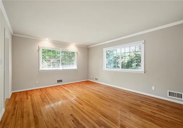 Photo 3 of Single family home for sale at 8721 Reeds Rd, Overland Park, KS 66207 | MLS# 2643113 | Listing updated on 2026-10-10