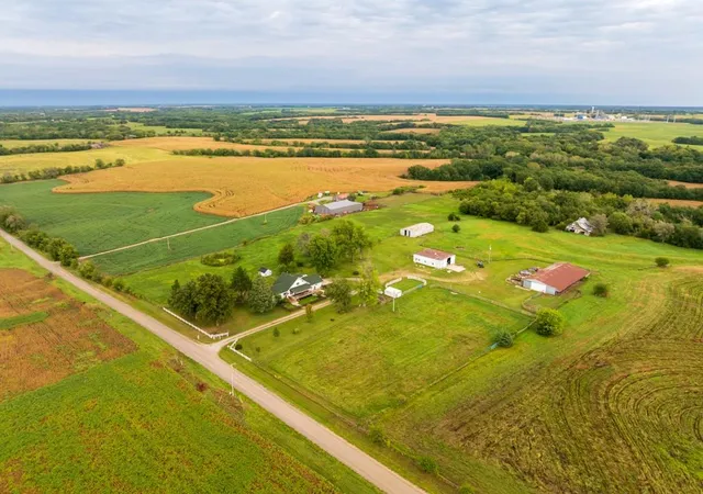 Photo 2 of Sale Pending at 3479 Ne Dixon Rd, Turney, MO 64493 | MLS# 2643118 | Listing updated on 2026-10-01