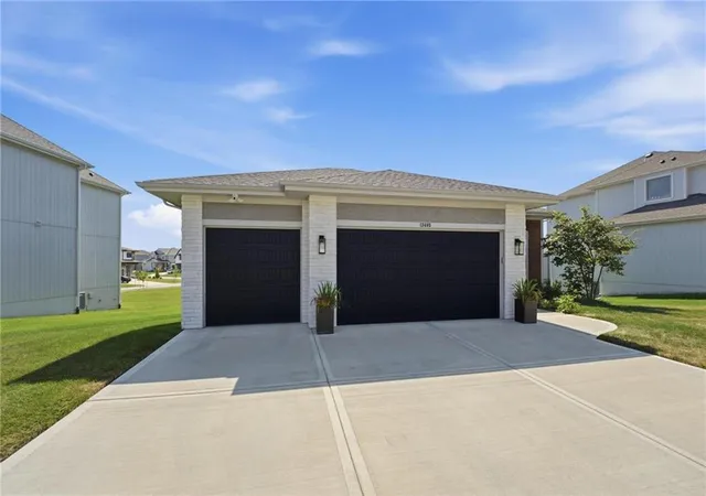 Photo 3 of Single family home for sale at 13405 W 177th Street, Overland Park, KS 66013 | MLS# 2643122 | Listing updated on 2026-10-13