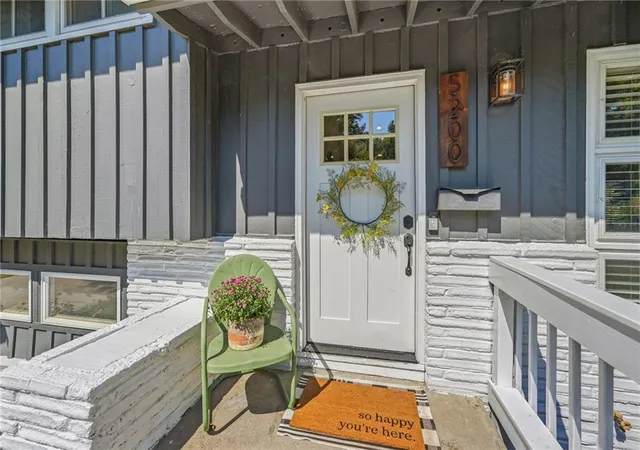 Photo 4 of Sale Pending at 5200 W 57th Street, Roeland Park, KS 66205 | MLS# 2643123 | Listing updated on 2026-09-26