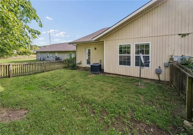 Photo 28 of Multi family home for sale at 729 Meadow Ln #B, Peculiar, MO 64078 | MLS# 2643129 | Listing updated on 2026-10-14