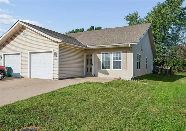 Photo 2 of Multi family home for sale at 729 Meadow Ln #B, Peculiar, MO 64078 | MLS# 2643129 | Listing updated on 2026-09-25