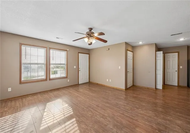 Photo 4 of Multi family home for sale at 729 Meadow Ln #B, Peculiar, MO 64078 | MLS# 2643129 | Listing updated on 2026-10-09