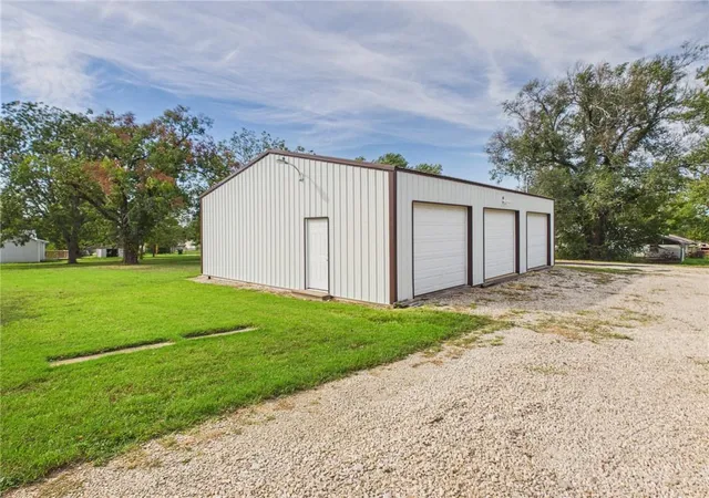 Photo 2 of Sale Pending at 1715 E 1st Street, Fort Scott, KS 66701 | MLS# 2643134 | Listing updated on 2026-10-07