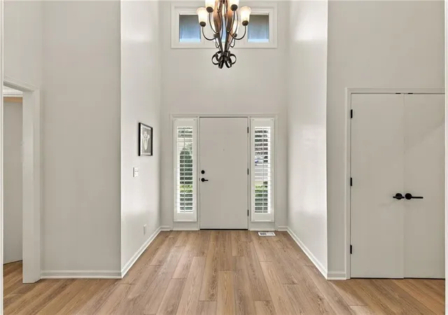 Photo 3 of House for sale at 2012 W 123rd Terrace, Leawood, KS 66209 | MLS# 2643149 | Listing updated on 2026-09-26