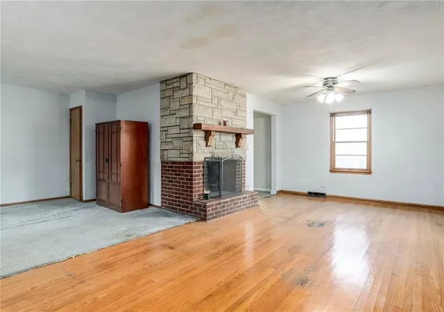 Photo 4 of Single family home for sale at 534 S 76th Terrace, Kansas City, KS 66111 | MLS# 2643158 | Listing updated on 2026-10-02