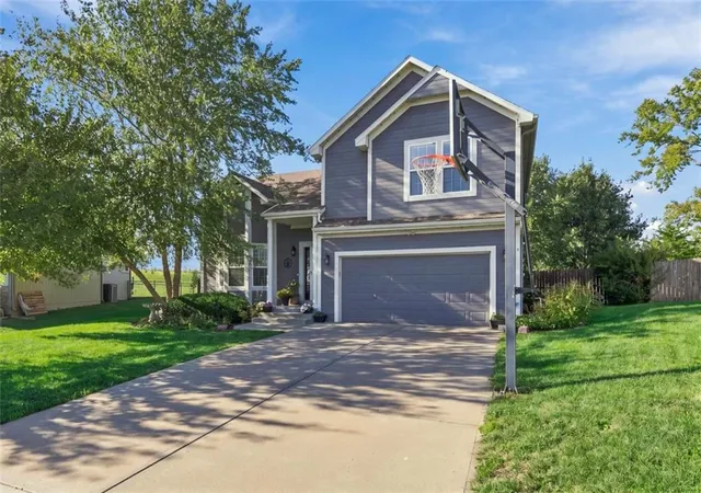 Photo 3 of Single family home for sale at 13312 New Jersey Ave, Kansas City, KS 66109 | MLS# 2643160 | Listing updated on 2026-10-09