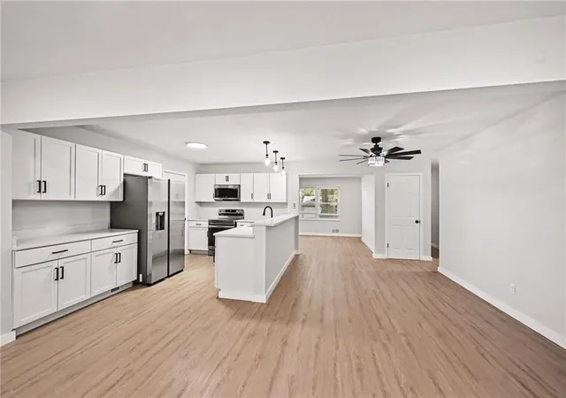 Photo 3 of Single family home for sale at Lydia Ave, Kansas City, MO 64131 | MLS# 2643178 | Listing updated on 2026-10-02