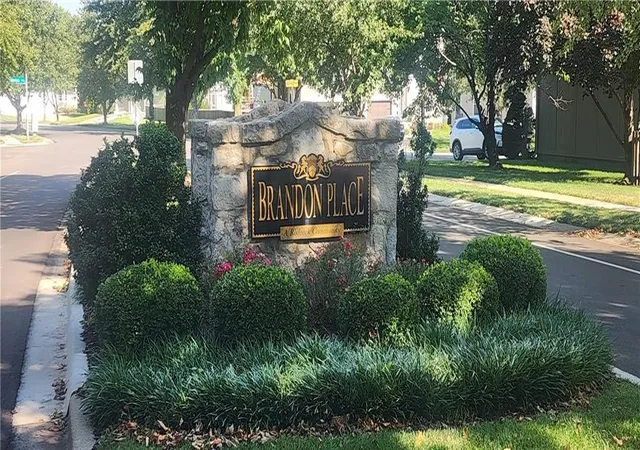 Photo 3 of Single family home for sale at 7911 W 131st Terrace, Overland Park, KS 66213 | MLS# 2643182 | Listing updated on 2026-10-18