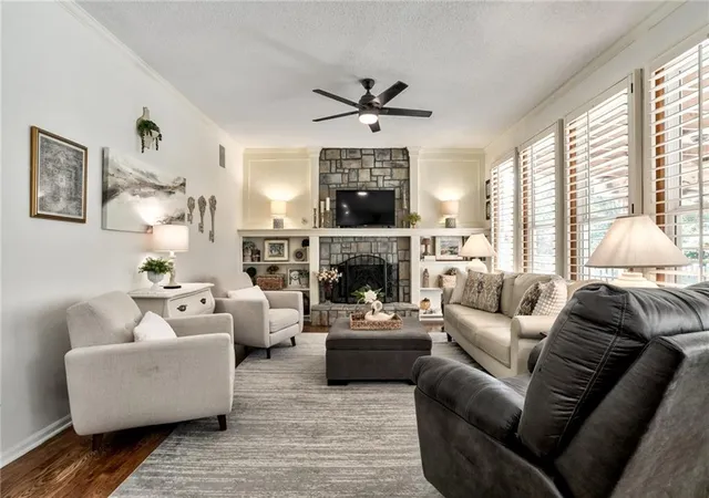 Photo 4 of Single family home for sale at 8901 W 125th Terrace, Overland Park, KS 66213 | MLS# 2643184 | Listing updated on 2026-09-26