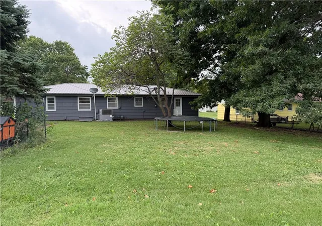 Photo 3 of Single family home for sale at 237 Kaw Ave, Garnett, KS 66032 | MLS# 2643189 | Listing updated on 2026-09-22