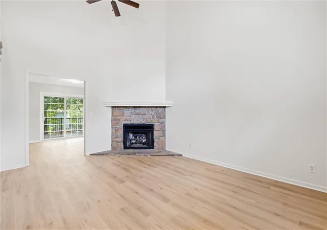 Photo 3 of Townhouse for sale at 11605 W 113th Street, Overland Park, KS 66210 | MLS# 2643191 | Listing updated on 2026-10-01