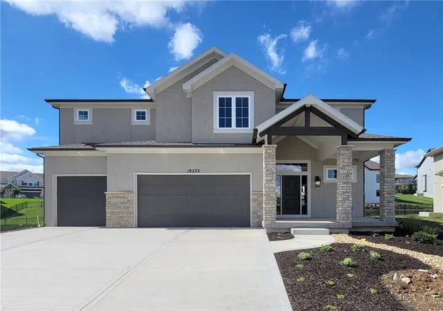 Photo 1 of Single family home for sale at 18232 Oakmont St, Bucyrus, KS 66013 | MLS# 2643196 | Listing updated on 2026-09-23