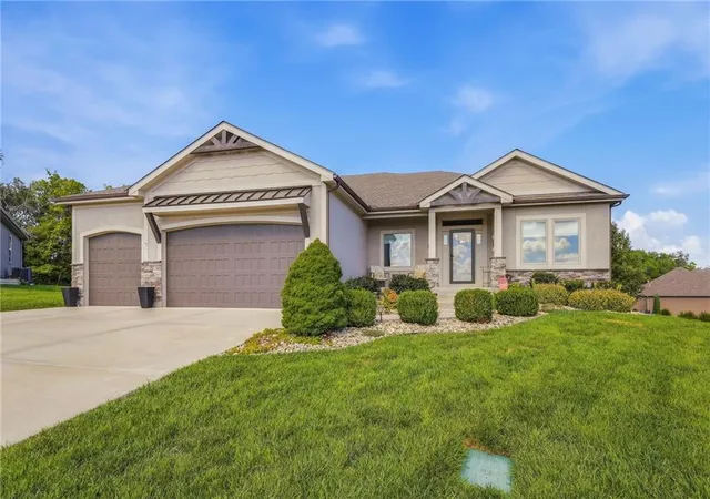 Photo 1 of Single family home for sale at 9305 Sw Sushi Cir, Lees Summit, MO 64064 | MLS# 2643201 | Listing updated on 2026-09-26