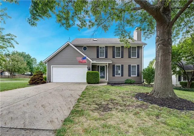 Photo 1 of Sale Pending at 15776 Horton Ct, Overland Park, KS 66223 | MLS# 2643208 | Listing updated on 2026-09-26