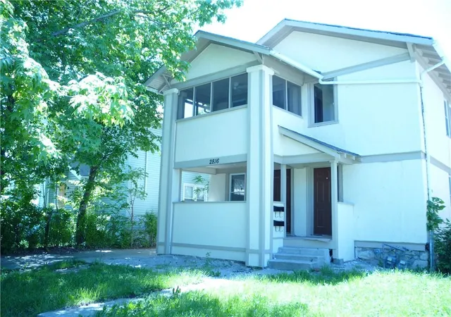 Photo 3 of House for sale at 2816 Highland Ave, Kansas City, MO 64109 | MLS# 2643220 | Listing updated on 2026-10-29