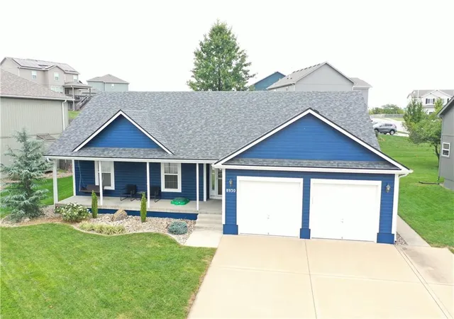 Photo 2 of Single family home for sale at 8930 Ne 111th Street, Kansas City, MO 64157 | MLS# 2643227 | Listing updated on 2026-10-08