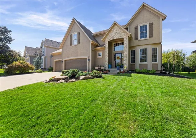 Photo 3 of Single family home for sale at 10952 S Barth Rd, Olathe, KS 66061 | MLS# 2643238 | Listing updated on 2026-10-08