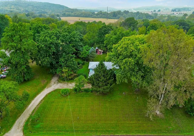 Photo 1 of Single family home for sale at 16623 Fort Riley Rd, Leavenworth, KS 66048 | MLS# 2643243 | Listing updated on 2026-10-04
