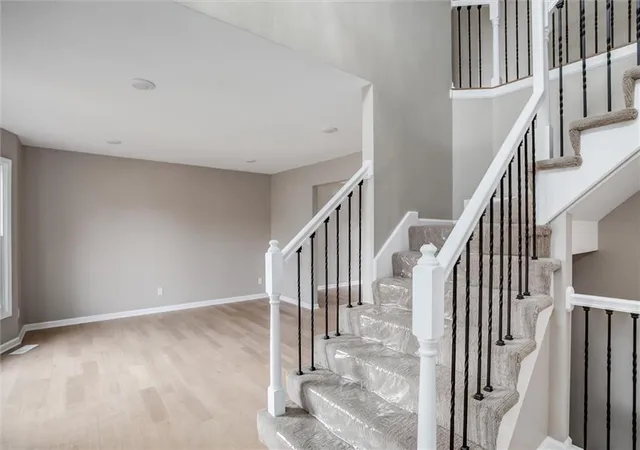 Photo 3 of Single family home for sale at 4005 NE 61st Terrace, Kansas City, MO 64119 | MLS# 2643244 | Listing updated on 2026-10-08