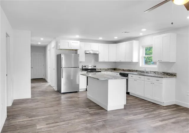 Photo 3 of Single family home for sale at 1301 Partridge Ave, Parsons, KS 67357 | MLS# 2643246 | Listing updated on 2026-09-22