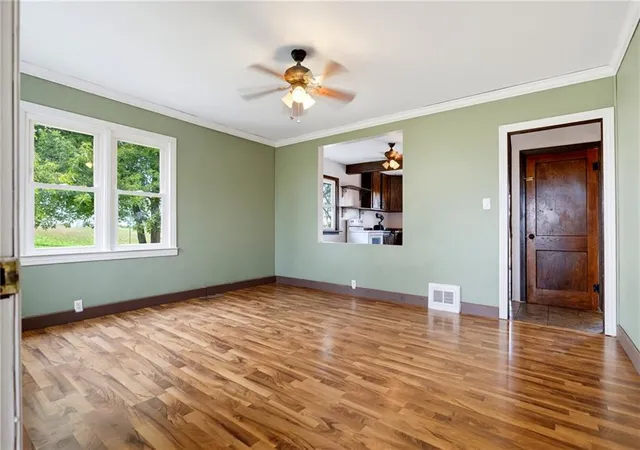 Photo 4 of Single family home for sale at 224 NW 3rd Avenue, Trenton, MO 64683 | MLS# 2643254 | Listing updated on 2026-09-29