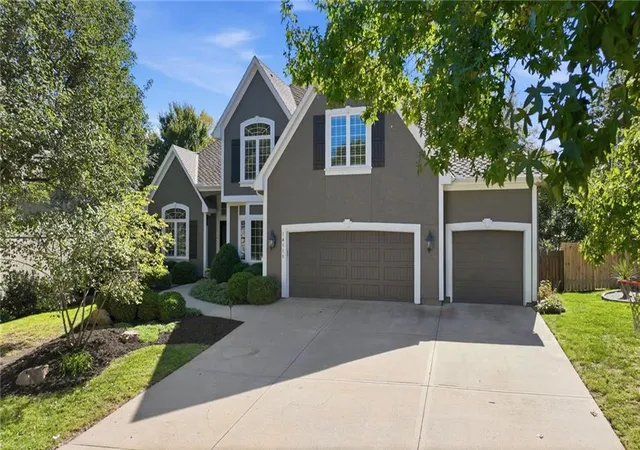 Photo 2 of Single family home for sale at 14175 W 141st Terrace, Olathe, KS 66062 | MLS# 2643261 | Listing updated on 2026-10-08