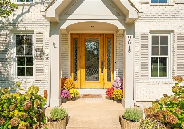 Photo 1 of Single family home for sale at 9612 W 116th Terrace, Overland Park, KS 66210 | MLS# 2643266 | Listing updated on 2026-09-30