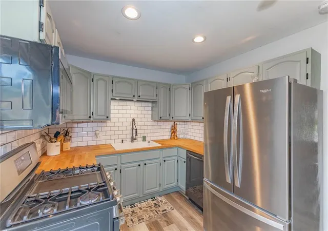 Photo 1 of Single family home for sale at 8323 Orient Dr, Kansas City, KS 66112 | MLS# 2643274 | Listing updated on 2026-10-01