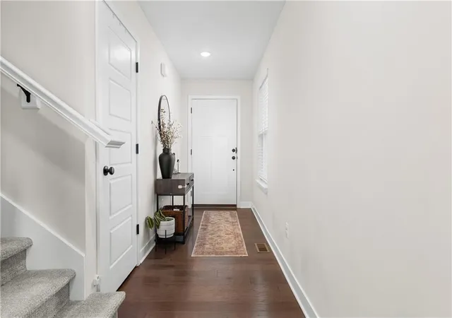 Photo 3 of Single family home for sale at 8765 SW Brickell Dr, Lees Summit, MO 64064 | MLS# 2643278 | Listing updated on 2026-09-21