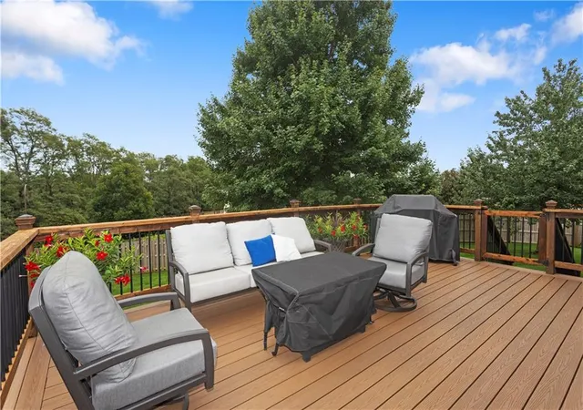 Photo 3 of Sale Pending at 8423 N Paris Ct, Kansas City, MO 64153 | MLS# 2643280 | Listing updated on 2026-10-05