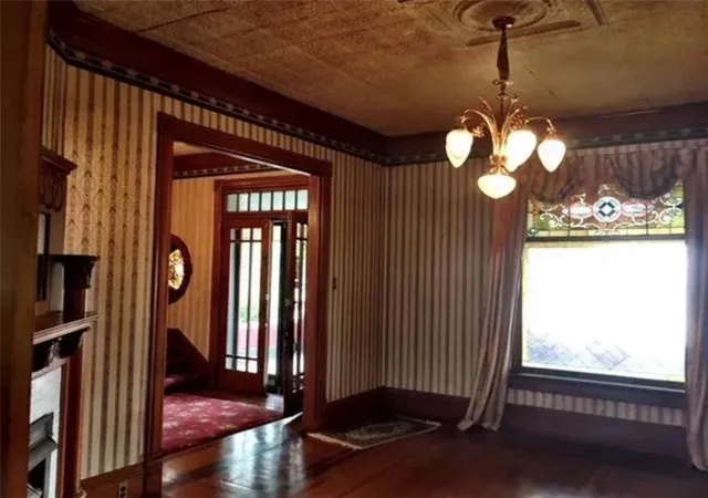 Photo 3 of Single family home for sale at 614 Elm St, Coffeyville, KS 67337 | MLS# 2643295 | Listing updated on 2026-09-22