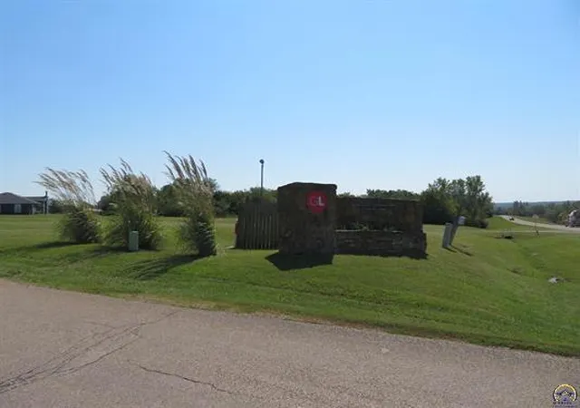 Photo 3 of Land for sale at 0000 W Crescent Rim Dr, Ozawkie, KS 66070 | MLS# 2643297 | Listing updated on 2026-09-23
