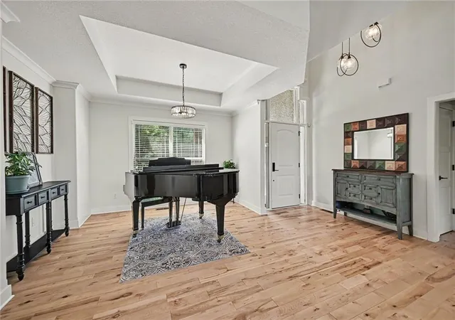 Photo 3 of Sale Pending at 4302 NE 95th Court, Kansas City, MO 64156 | MLS# 2643309 | Listing updated on 2026-10-08