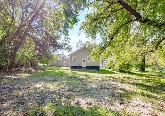 Photo 4 of Single family home for sale at 3412 S 11th Street Rd, Saint Joseph, MO 64503 | MLS# 2643329 | Listing updated on 2026-10-08