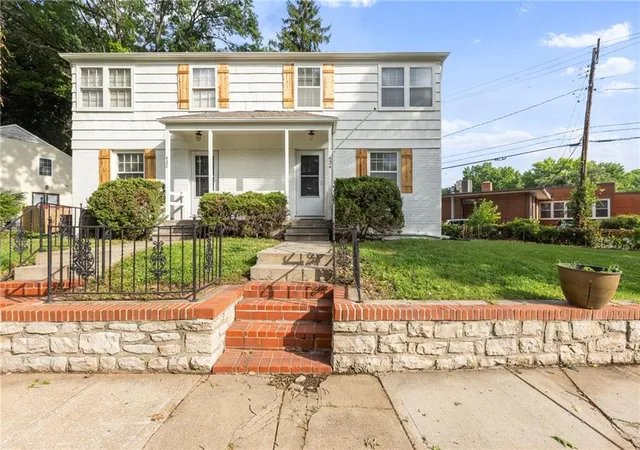 Photo 1 of Multi family home for sale at 432 434 E 63rd Terrace, Kansas City, MO 64110 | MLS# 2643337 | Listing updated on 2026-09-26