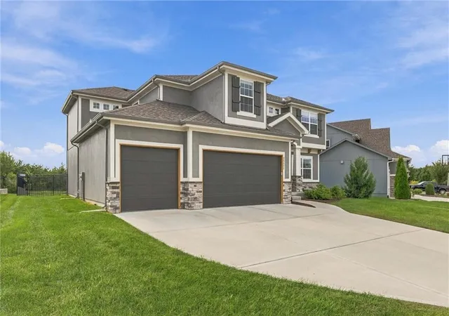 Photo 3 of Single family home for sale at 25371 W 146 Street, Olathe, KS 66061 | MLS# 2643355 | Listing updated on 2026-10-01