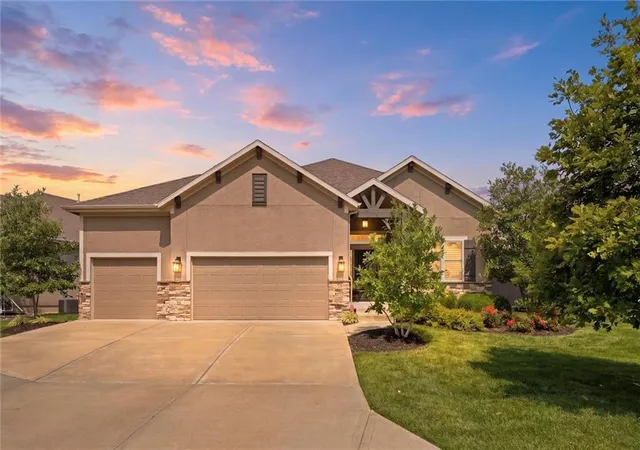 Photo 1 of Sale Pending at 22208 W 121st Street, Olathe, KS 66061 | MLS# 2643367 | Listing updated on 2026-10-07