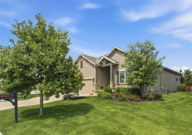 Photo 3 of Sale Pending at 22208 W 121st Street, Olathe, KS 66061 | MLS# 2643367 | Listing updated on 2026-10-07