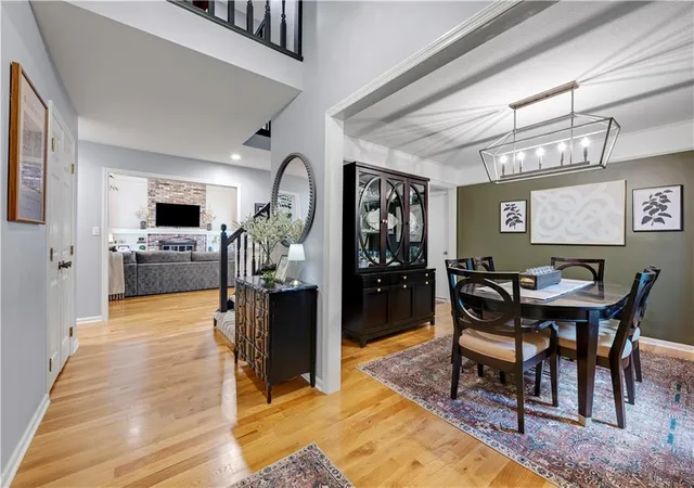 Photo 3 of Single family home for sale at 11915 Cherokee Ln, Leawood, KS 66209 | MLS# 2643374 | Listing updated on 2026-10-01