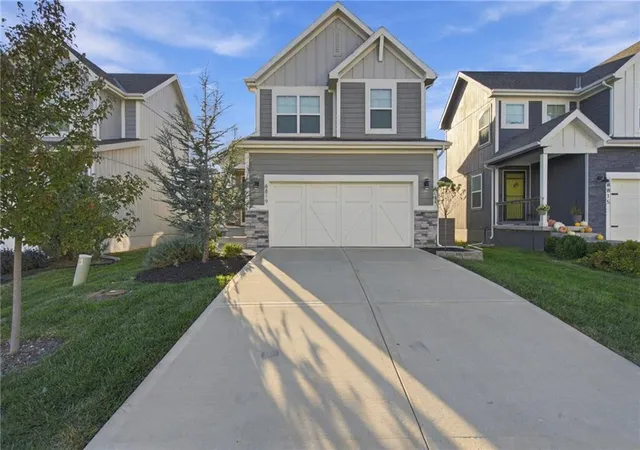Single family home for sale at 8819 SW 9th Street, Lees Summit, MO 64064 | MLS# 2643377