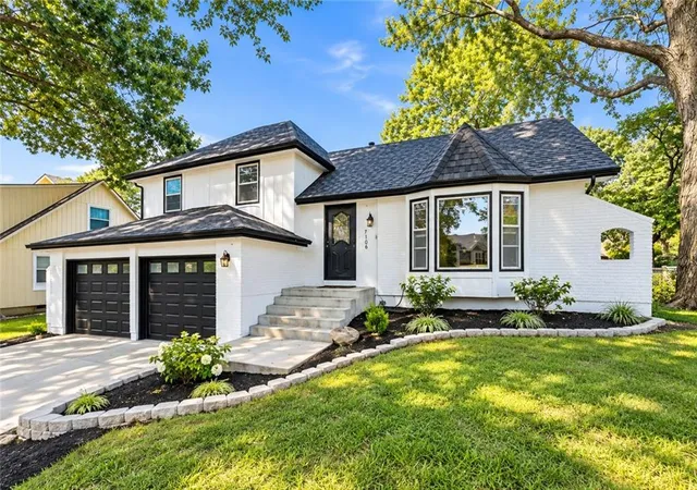 Photo 1 of Sale Pending at 7106 Halsey Dr, Shawnee, KS 66216 | MLS# 2643384 | Listing updated on 2026-09-25