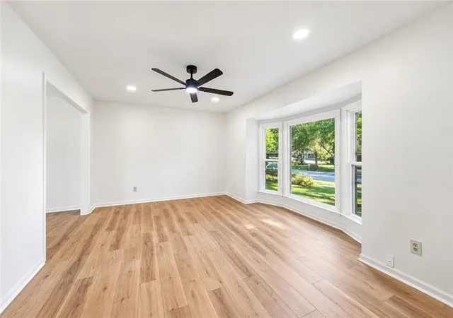 Photo 4 of Sale Pending at 7106 Halsey Dr, Shawnee, KS 66216 | MLS# 2643384 | Listing updated on 2026-09-25