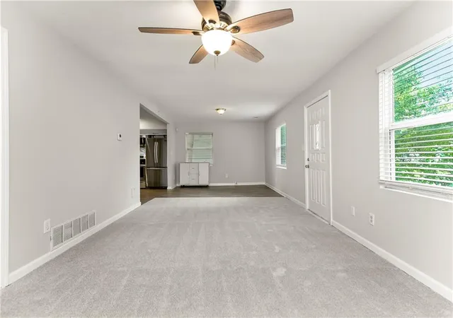 Photo 4 of Single family home for sale at 5201 Forest Ave, Kansas City, KS 66106 | MLS# 2643386 | Listing updated on 2026-10-01