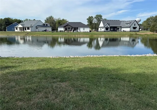 Photo 35 of Sale Pending at 112 Johns Ct, Frontenac, KS 66763 | MLS# 2643389 | Listing updated on 2026-10-09