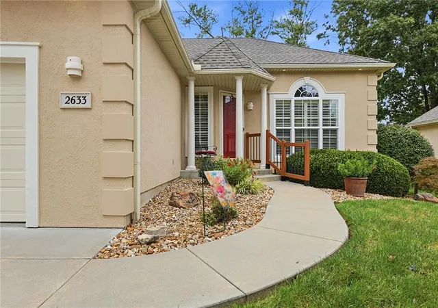 Photo 1 of Sale Pending at 2633 Kensington Pl, Leavenworth, KS 66048 | MLS# 2643400 | Listing updated on 2026-10-07