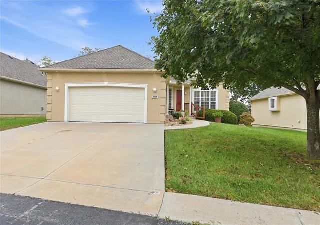 Photo 3 of Sale Pending at 2633 Kensington Pl, Leavenworth, KS 66048 | MLS# 2643400 | Listing updated on 2026-10-07