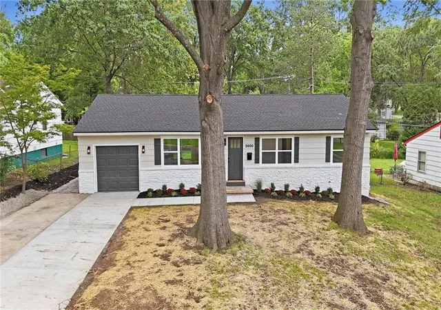 Photo 2 of Single family home for sale at 5600 W 101 Terrace, Overland Park, KS 66207 | MLS# 2643402 | Listing updated on 2026-09-25